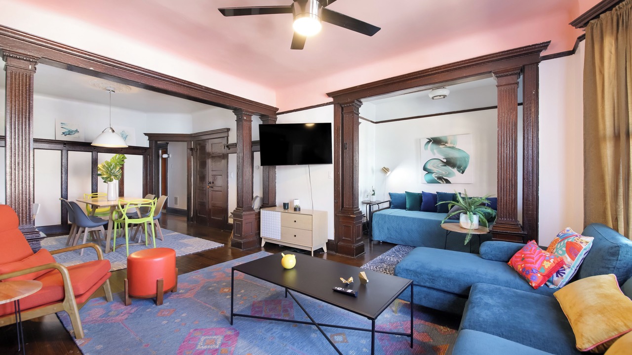 Photo of Livingroom in West Side