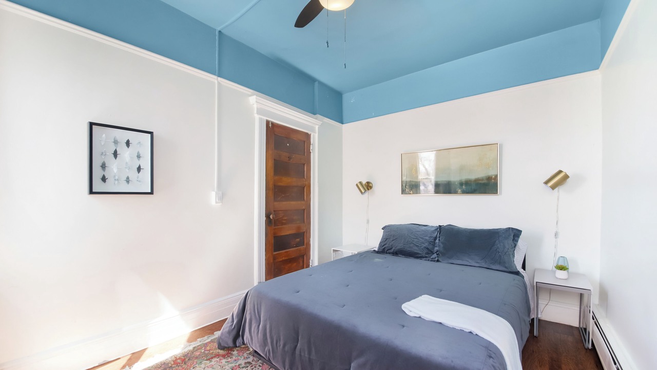 Photo of Bedroom in West Side
