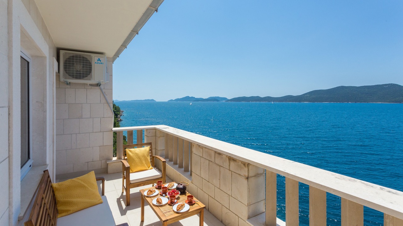 Photo of Patio Balcony in Dubrovacko Primorje