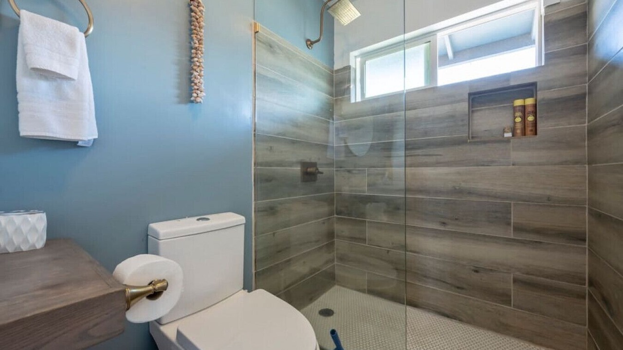Photo of Bathroom in Kihei