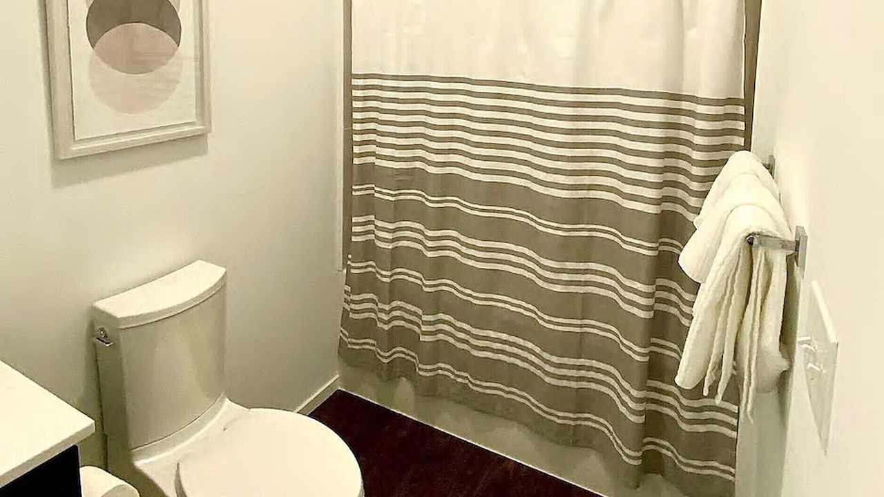 Photo of Bathroom in Edgehill