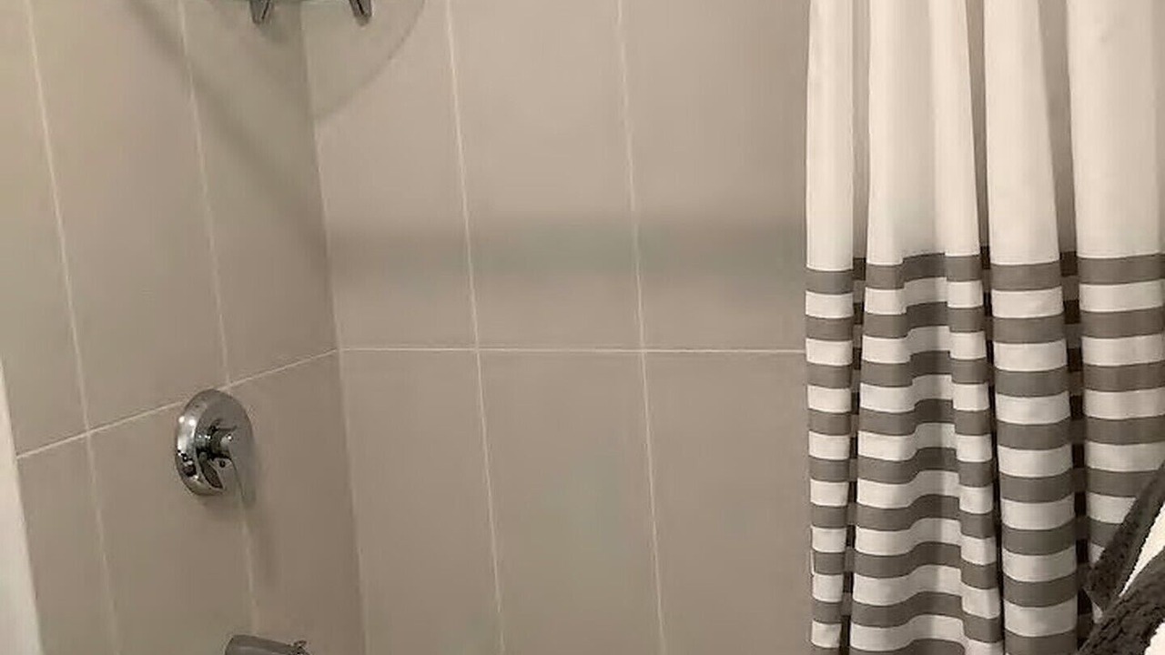 Photo of Bathroom in Edgehill