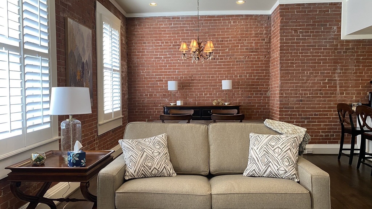 Photo of Livingroom in Greenville Downtown