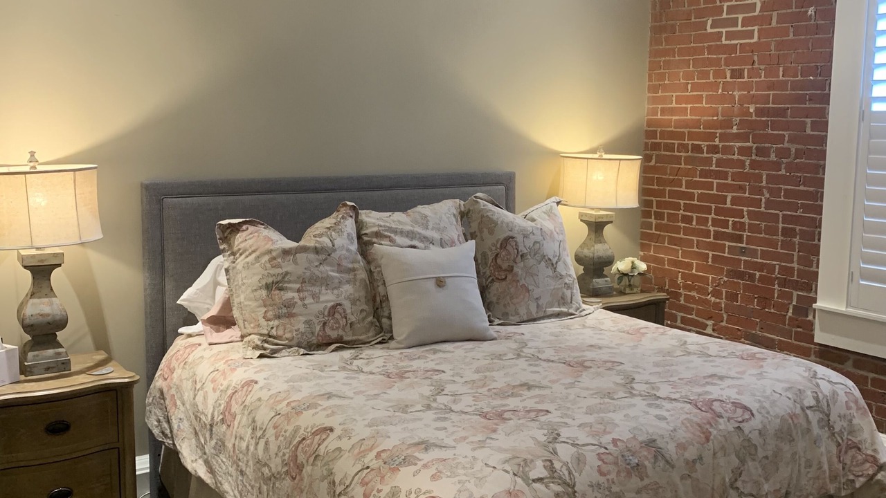 Photo of Bedroom in Greenville Downtown