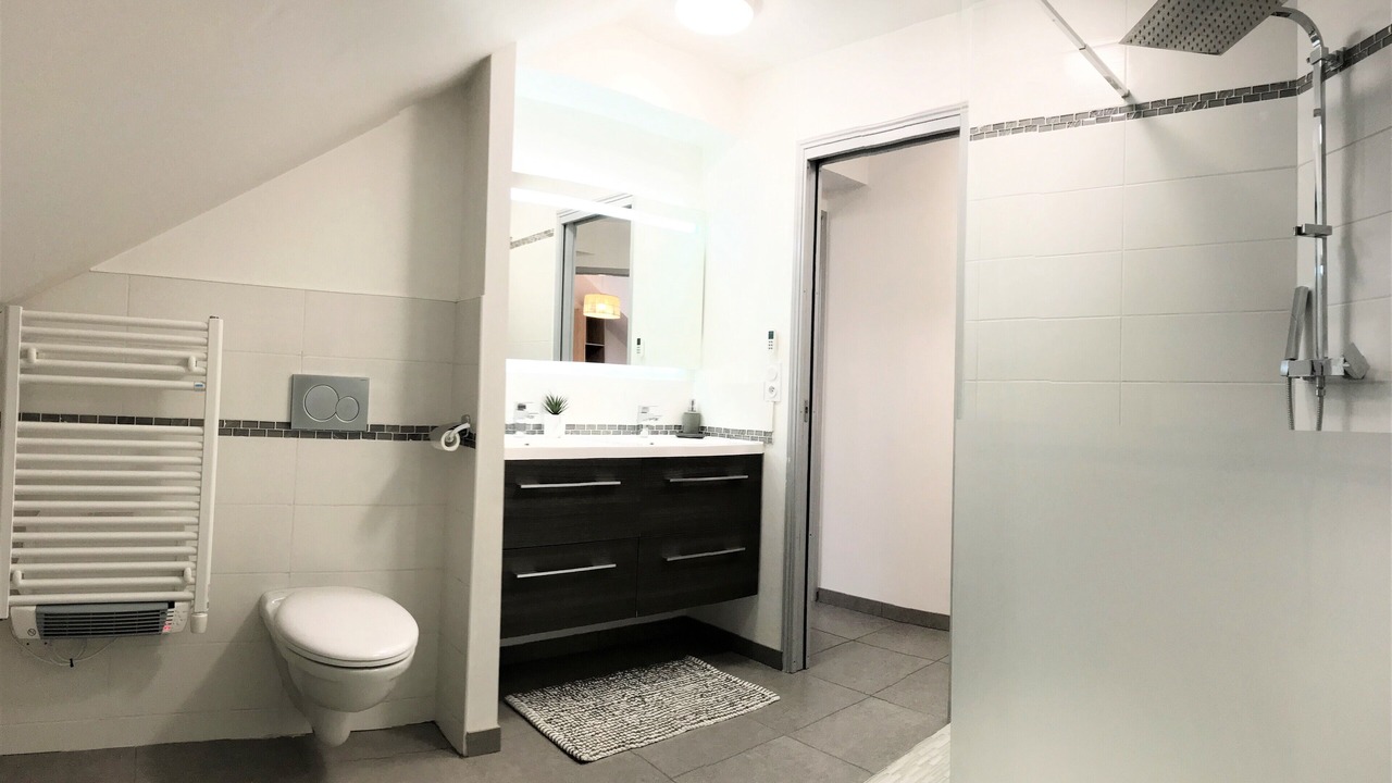 Photo of Bathroom in Aix-les-Bains