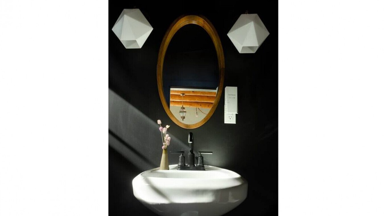 Photo of Bathroom in West Alameda