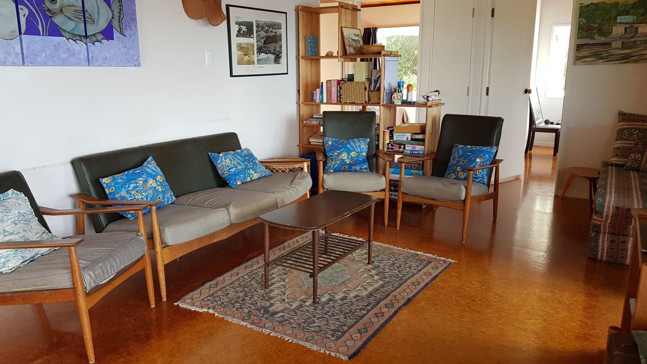 Photo of Livingroom in Langs Beach