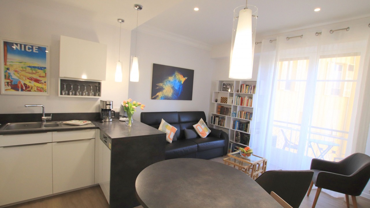 Photo of Others in Vernier