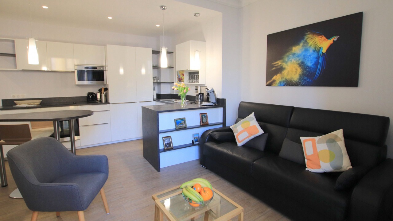 Photo of Others in Vernier