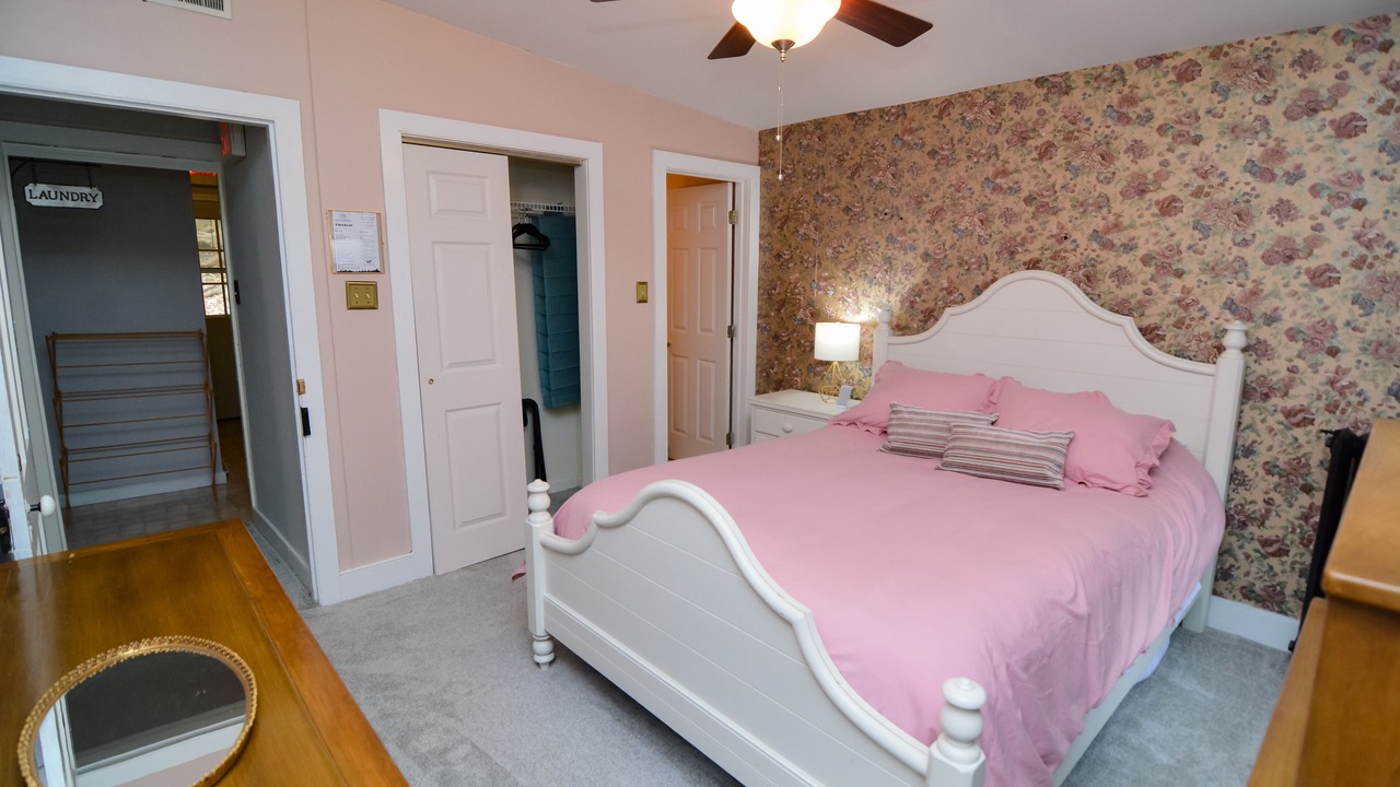 Photo of Bedroom in Ashfield