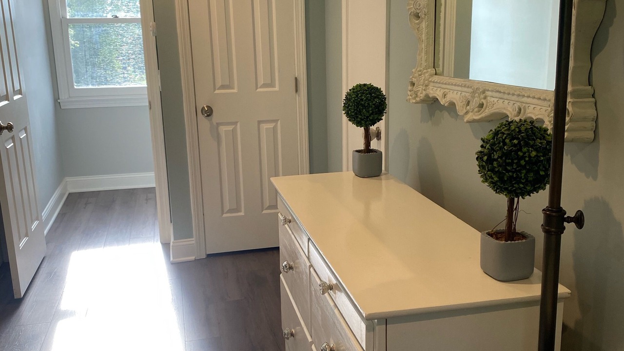 Photo of Others in Old Saybrook