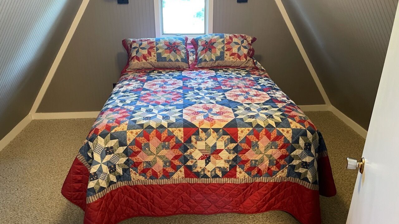 Photo of Bedroom in Hawks