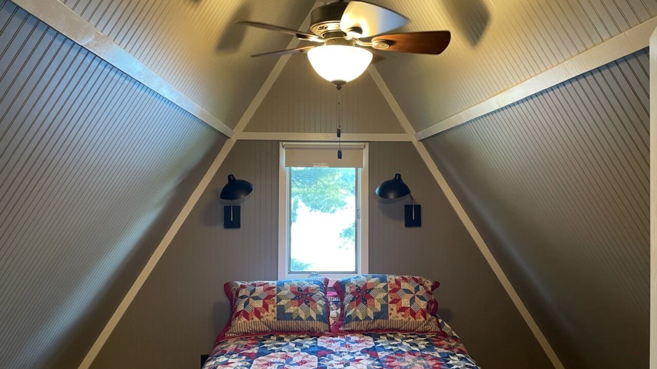 Photo of Bedroom in Hawks