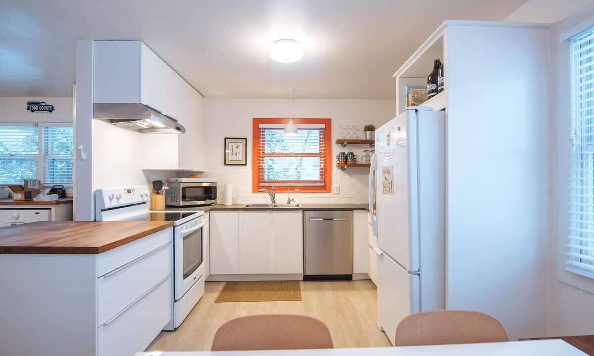 Photo of Kitchen in Baileys Harbor