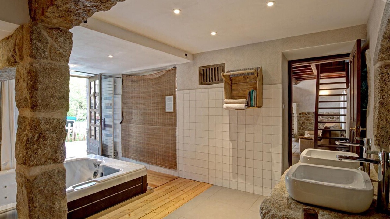 Photo of Bathroom in Essertines-en-Donzy