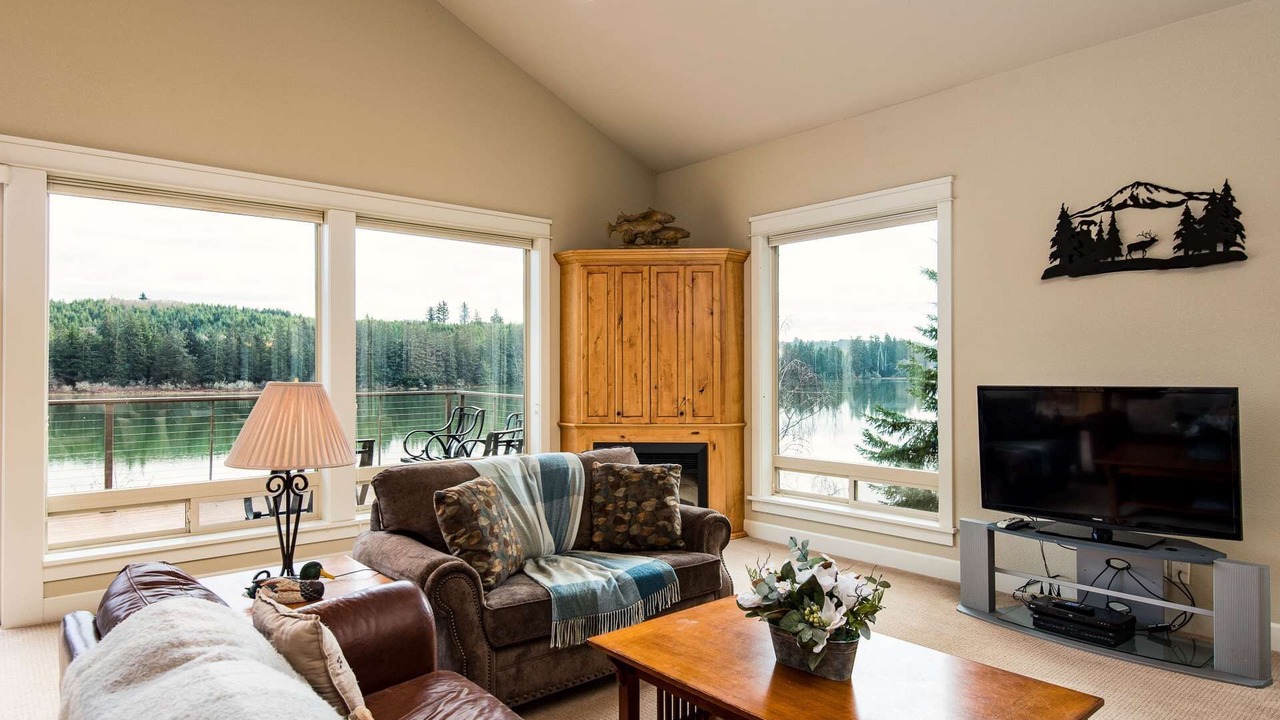 Photo of Bedroom in Dunes City