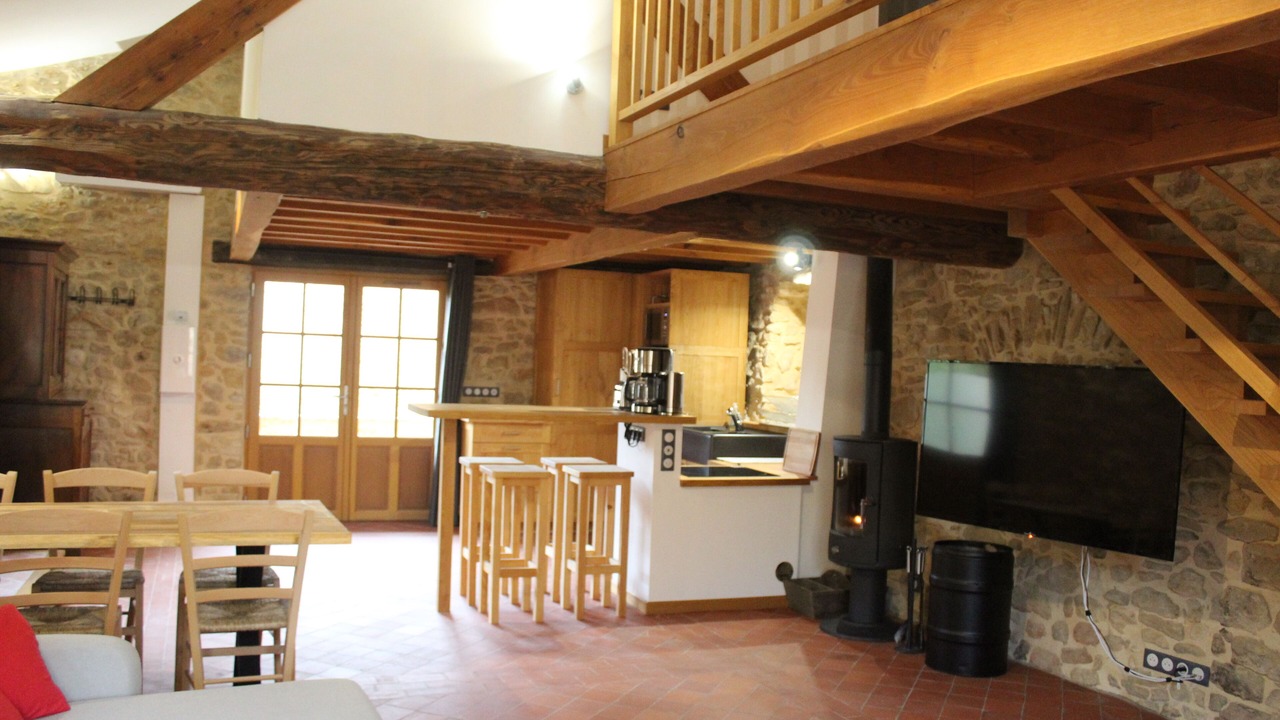 Photo of Livingroom in Sabran