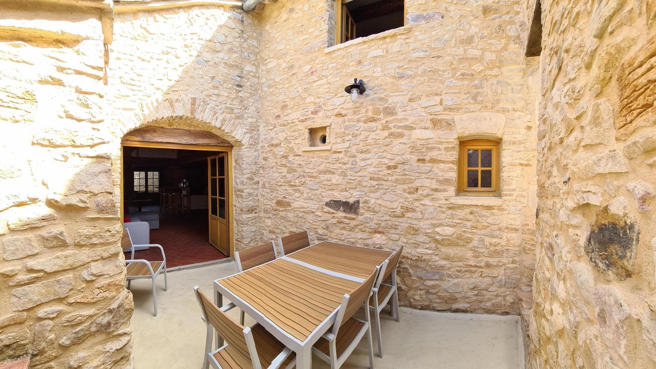 Photo of Outdoor in Sabran