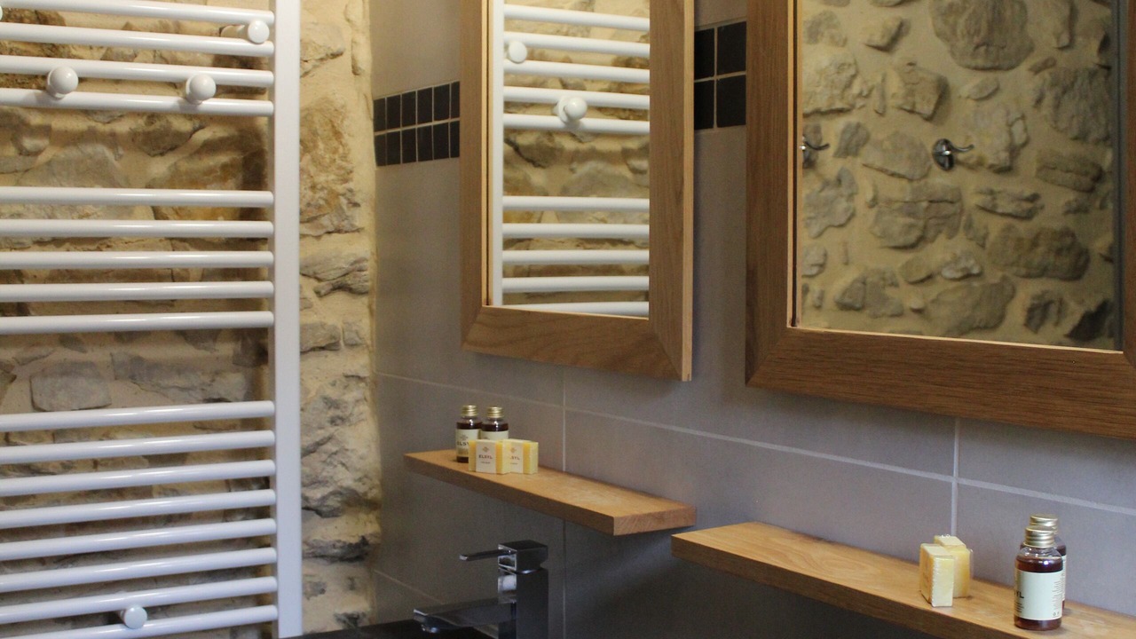 Photo of Bathroom in Sabran