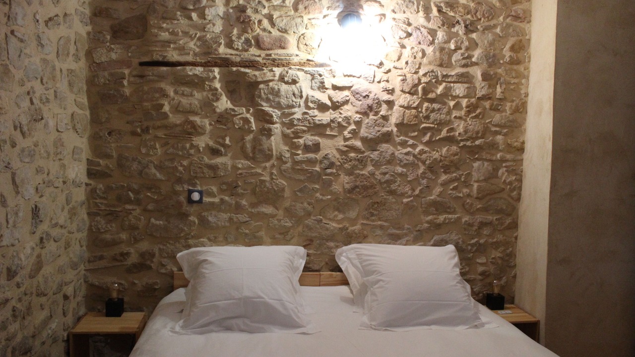 Photo of Bedroom in Sabran