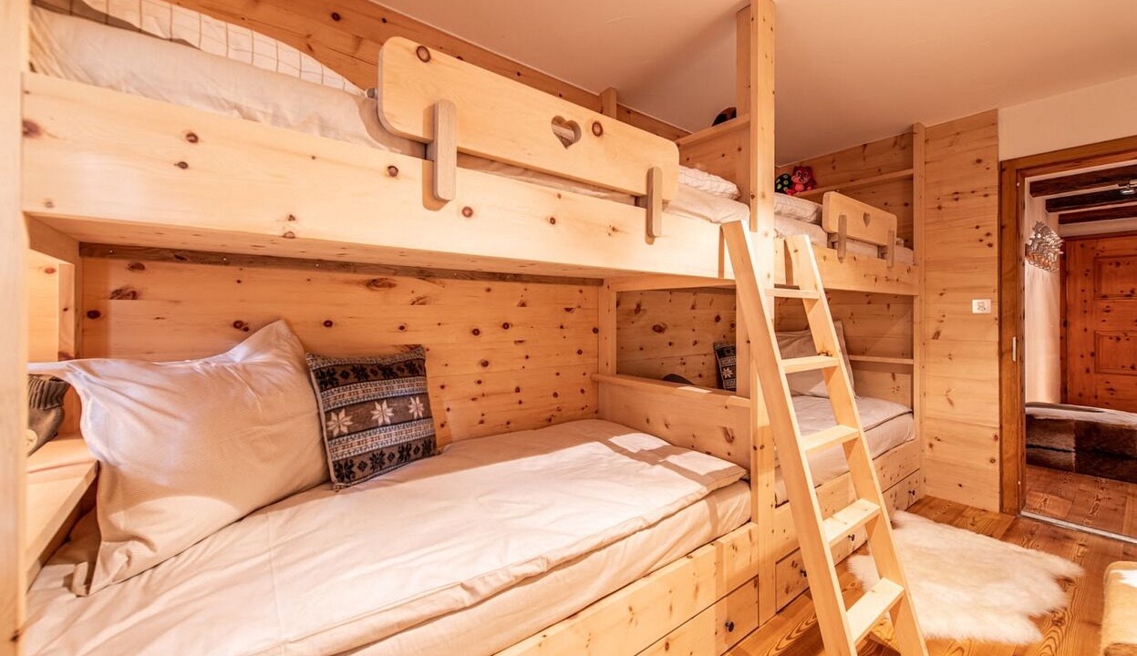Photo of Bedroom in La Punt-Chamues-ch
