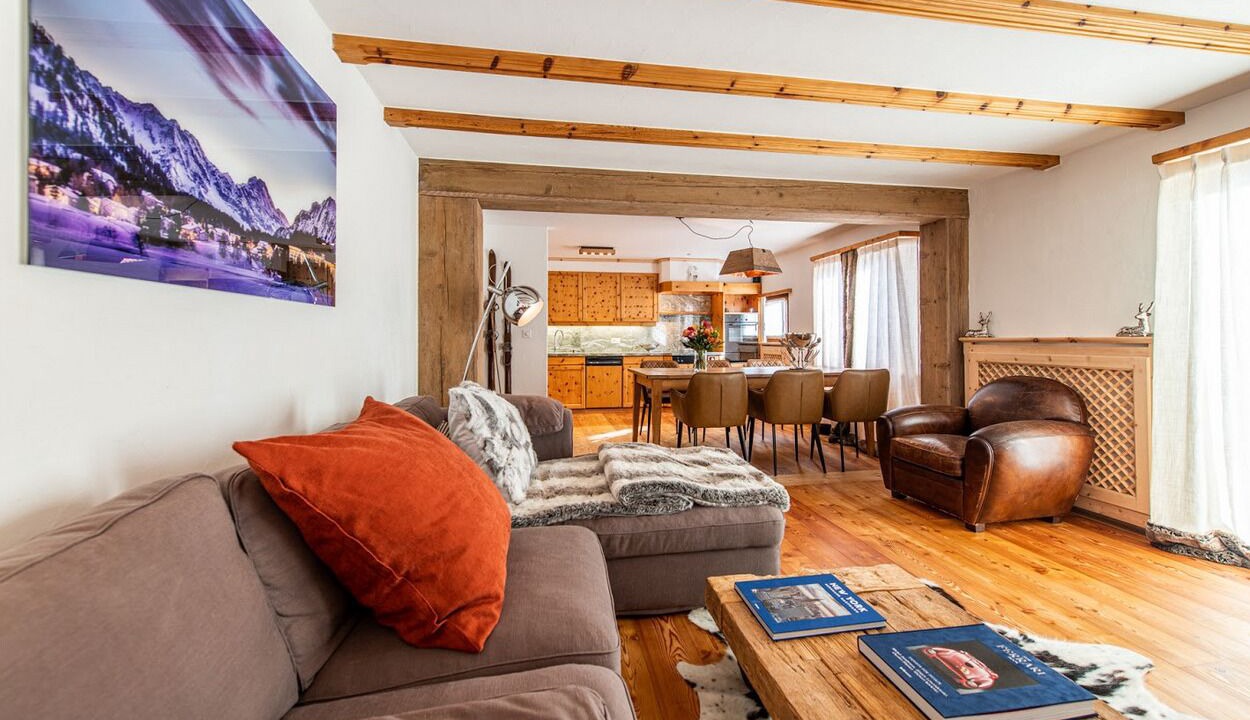 Photo of Livingroom in La Punt-Chamues-ch