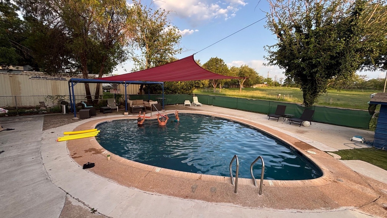 Photo of Outdoor in Kingsland