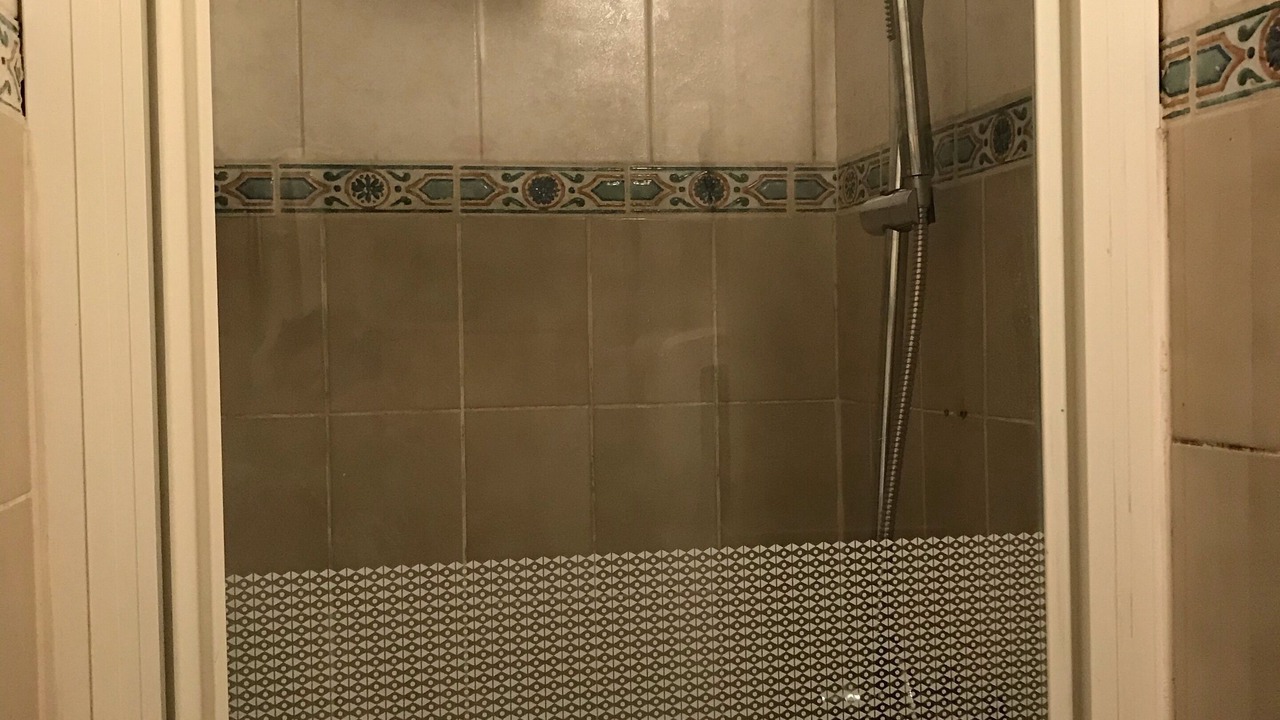 Photo of Bathroom in Millau