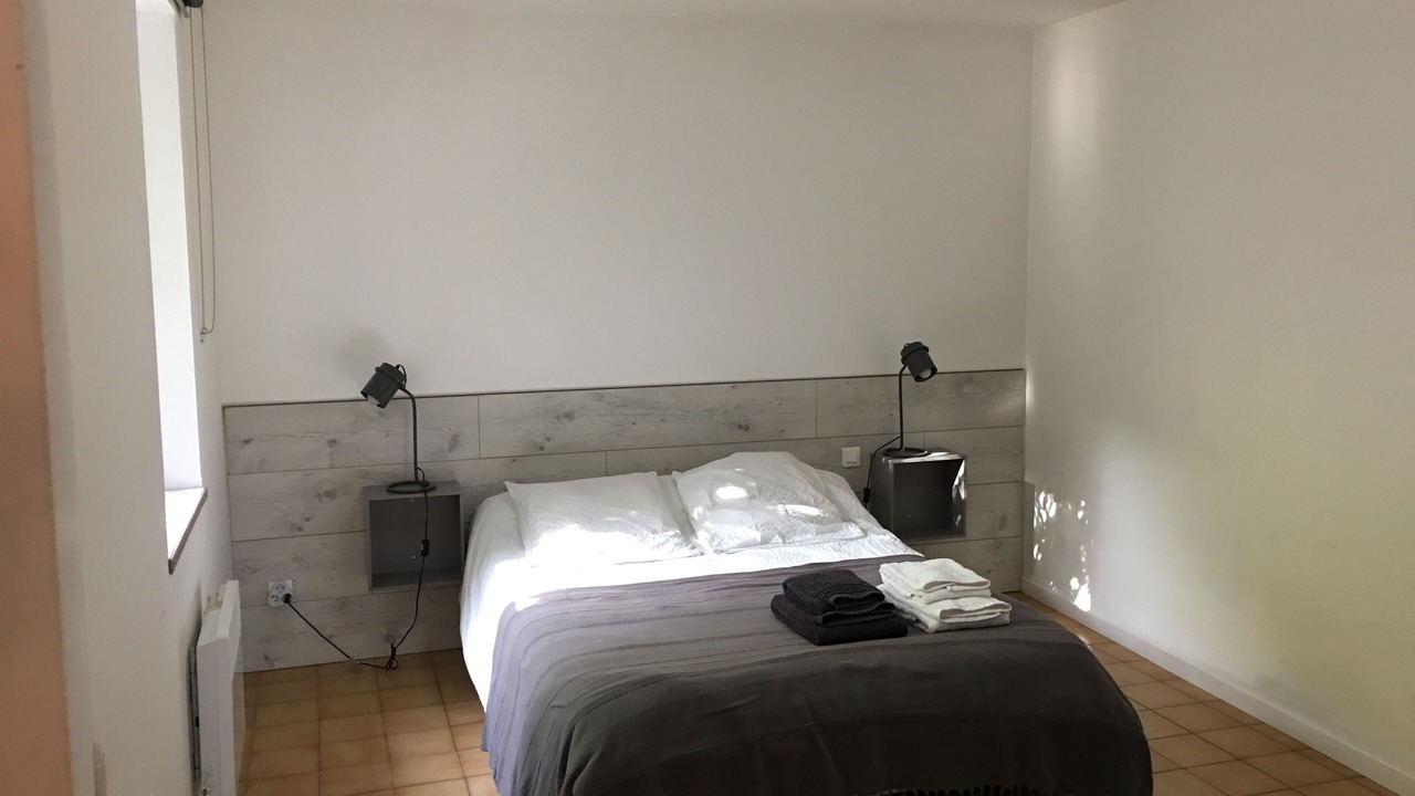 Photo of Bedroom in Homps