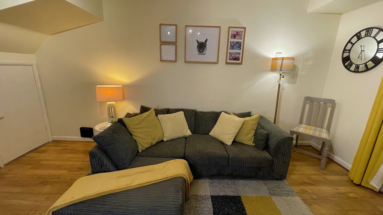 Photo of Livingroom in Loughborough