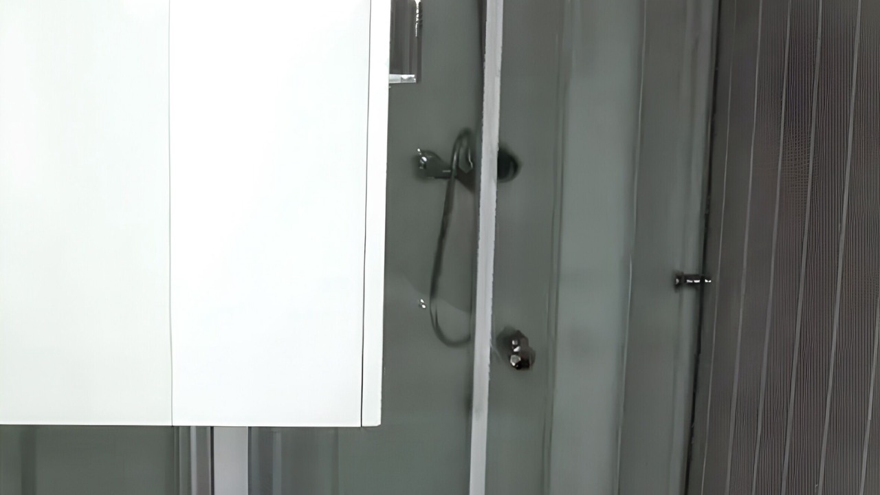 Photo of Bathroom in Besseges