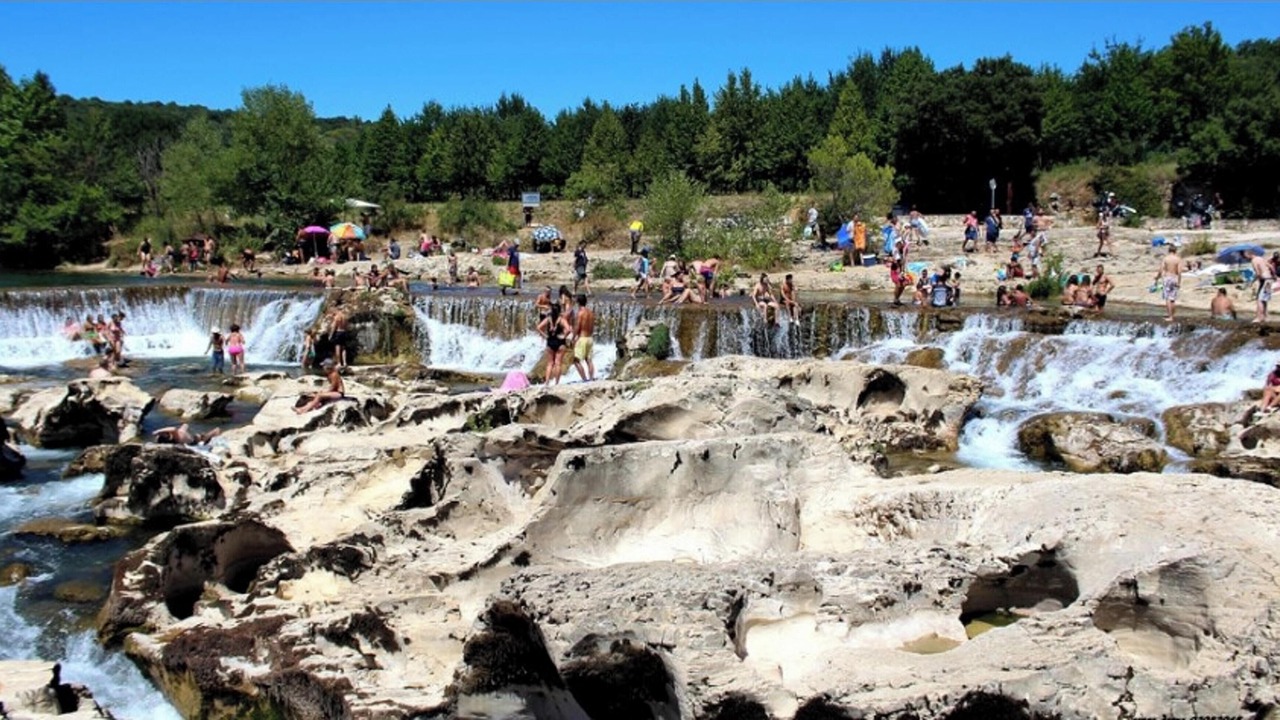 Photo of Others in Besseges