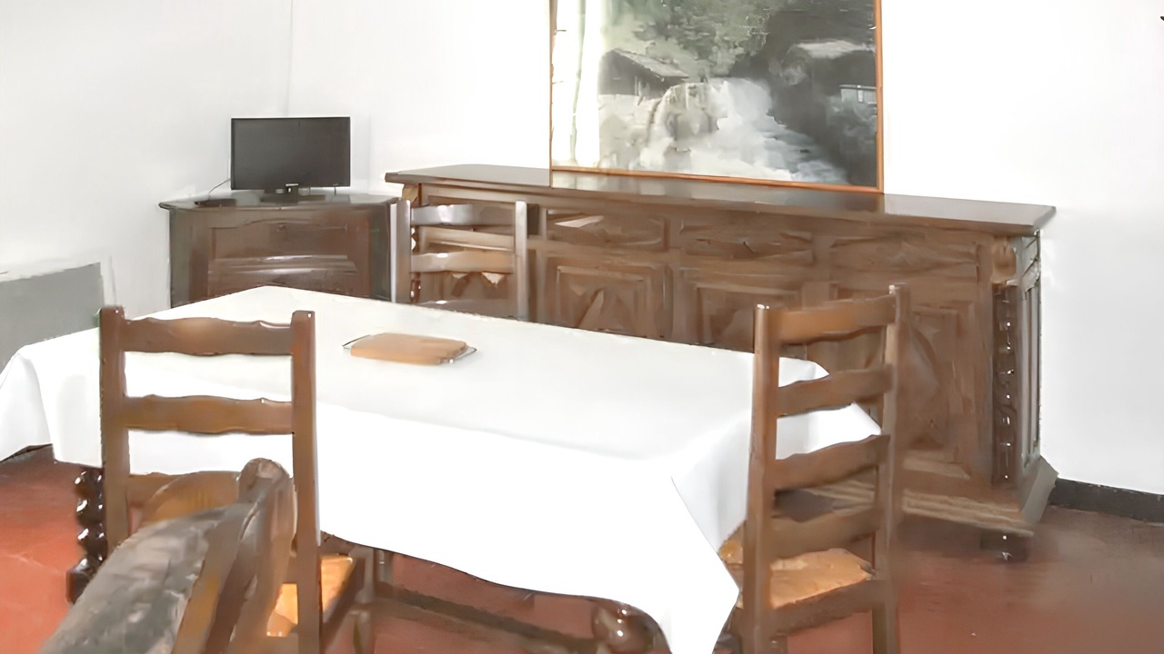 Photo of Livingroom in Besseges