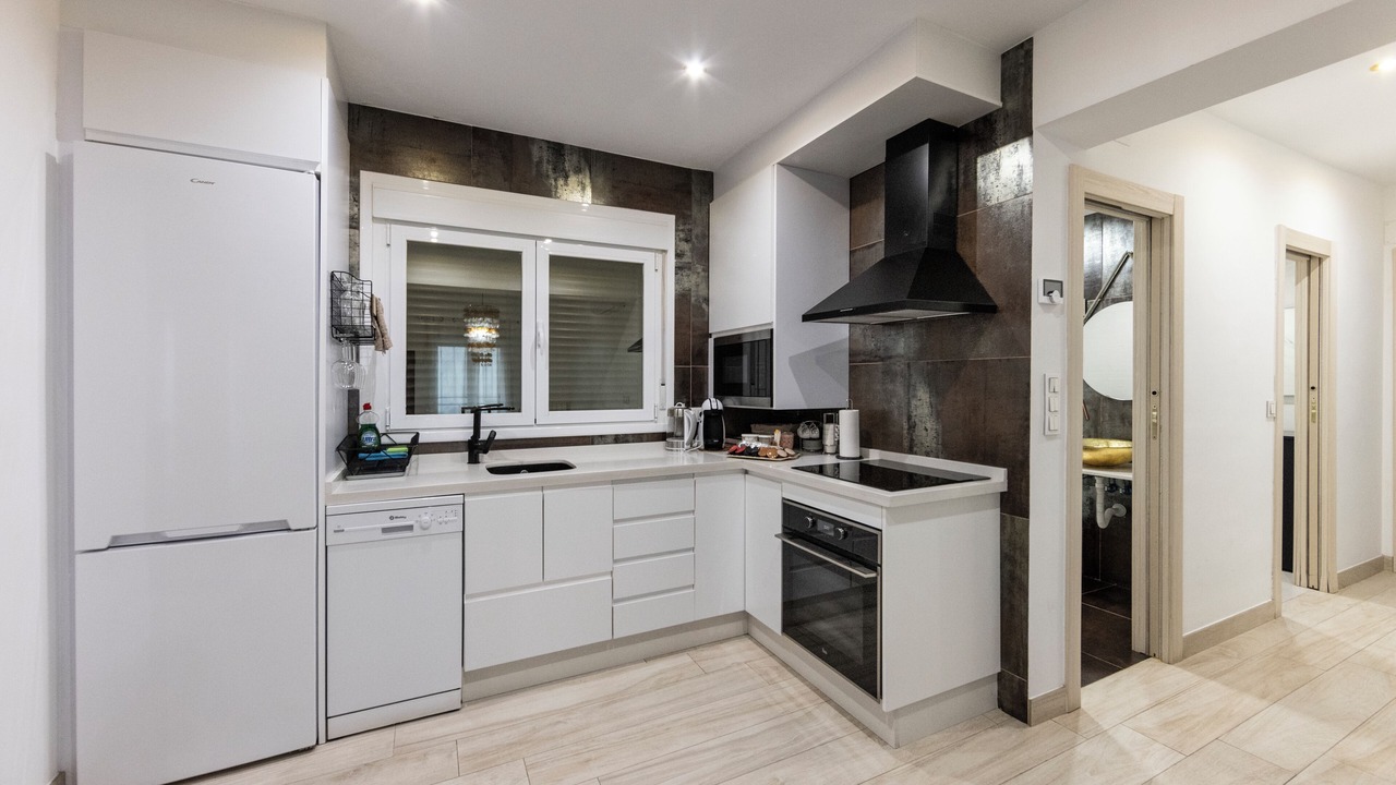 Photo of Kitchen in Central District