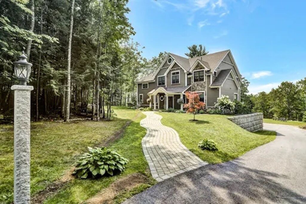 Photo of Outdoor in Bryant Pond