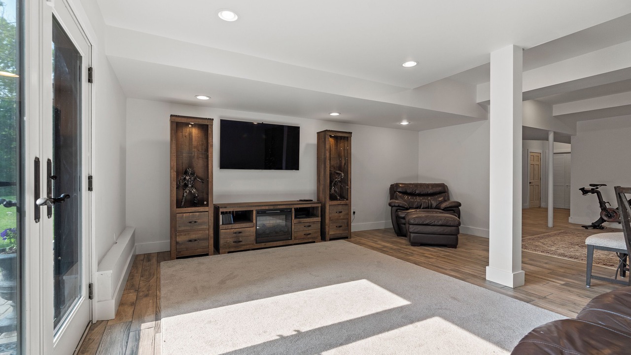 Photo of Livingroom in Bryant Pond