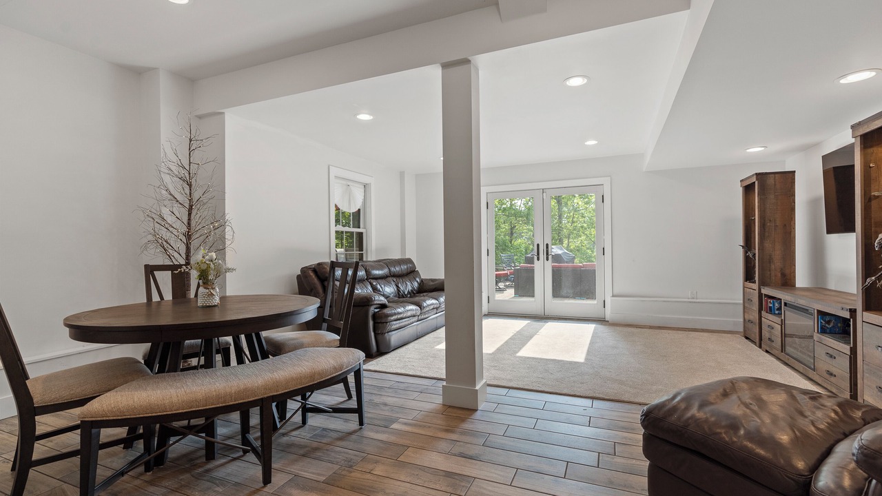 Photo of Livingroom in Bryant Pond