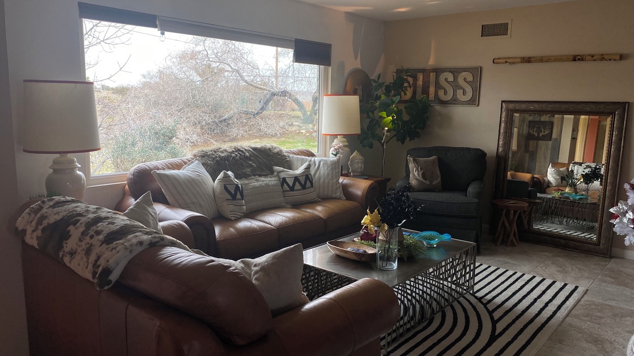 Photo of Livingroom in Yucca Valley