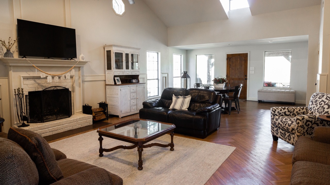 Photo of Livingroom in Rockwall