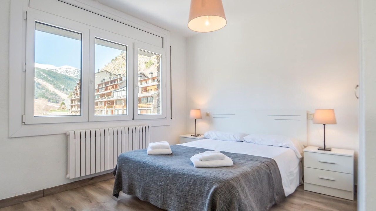 Photo of Bedroom in Incles