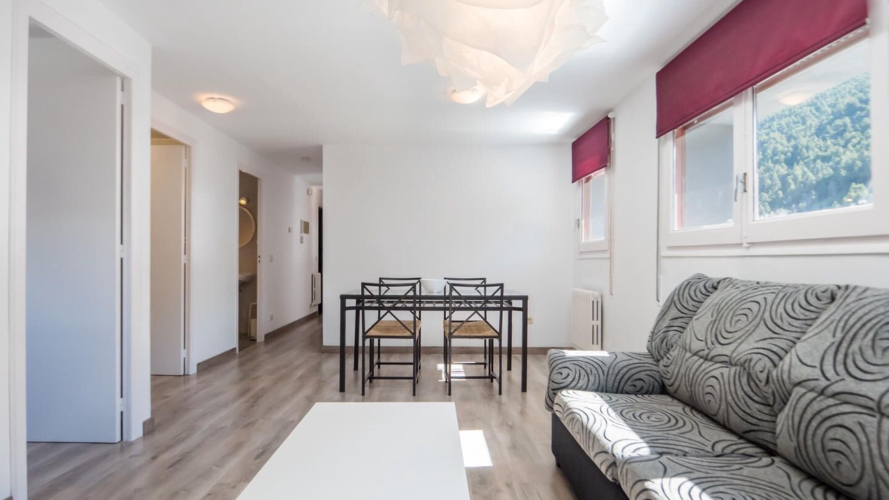 Photo of Livingroom in Incles