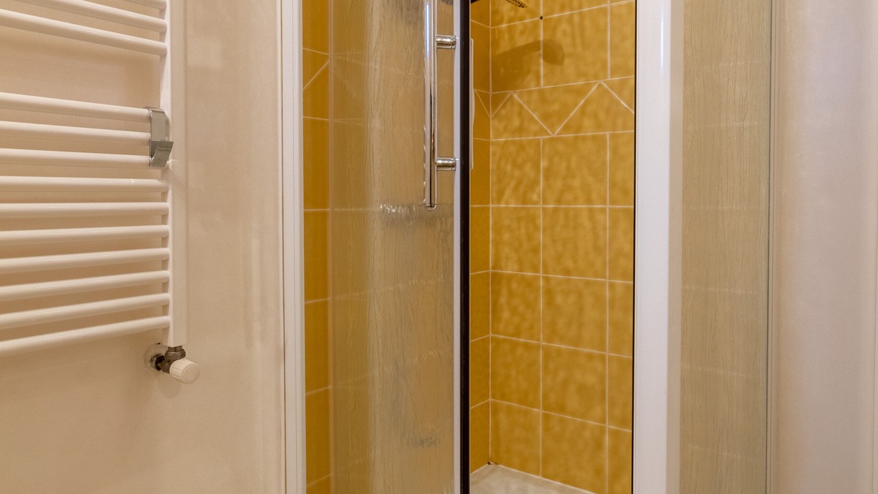 Photo of Bathroom in La Roche-en-Brenil