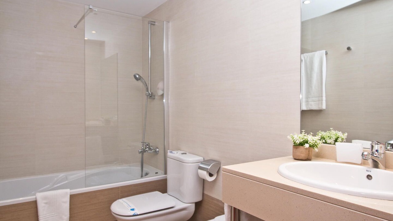 Photo of Bathroom in El Tarter