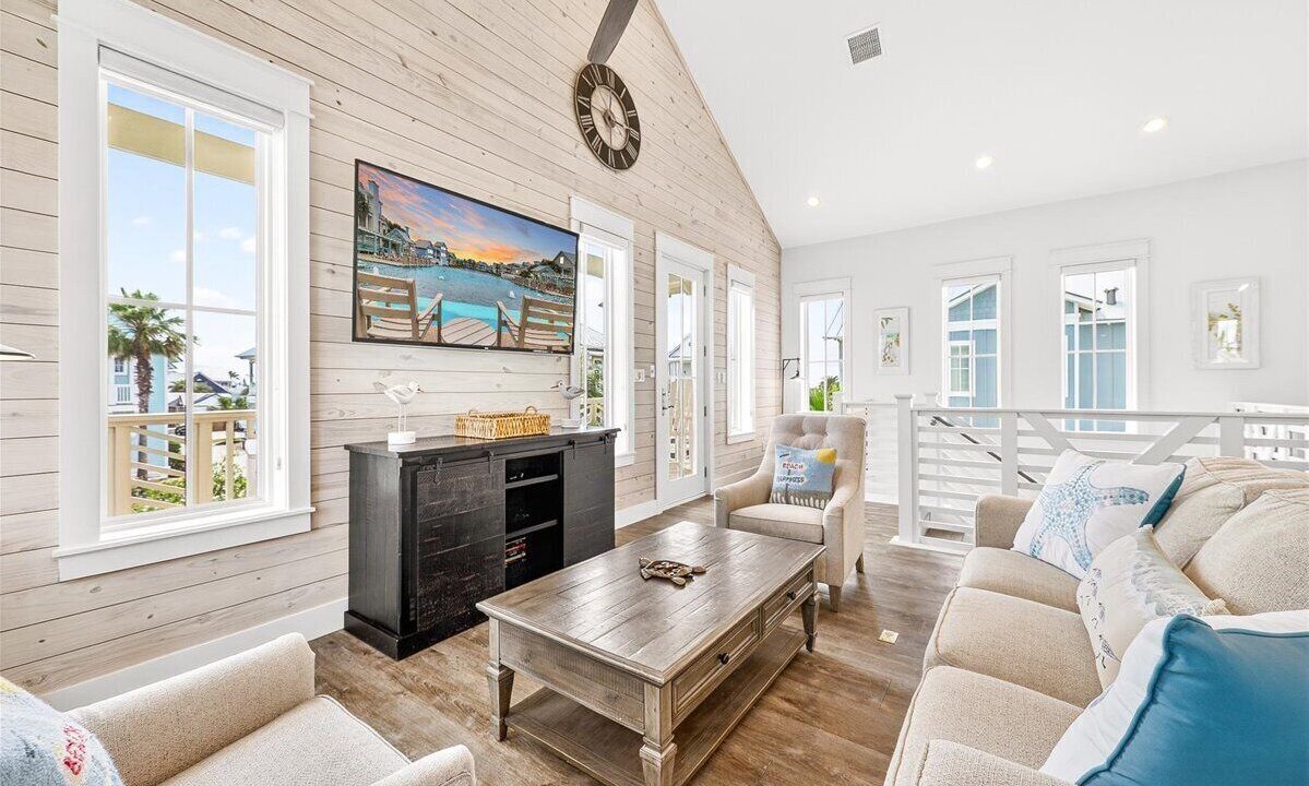 Photo of Bedroom in Cinnamon Shore