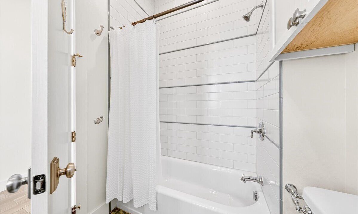Photo of Bathroom in Cinnamon Shore