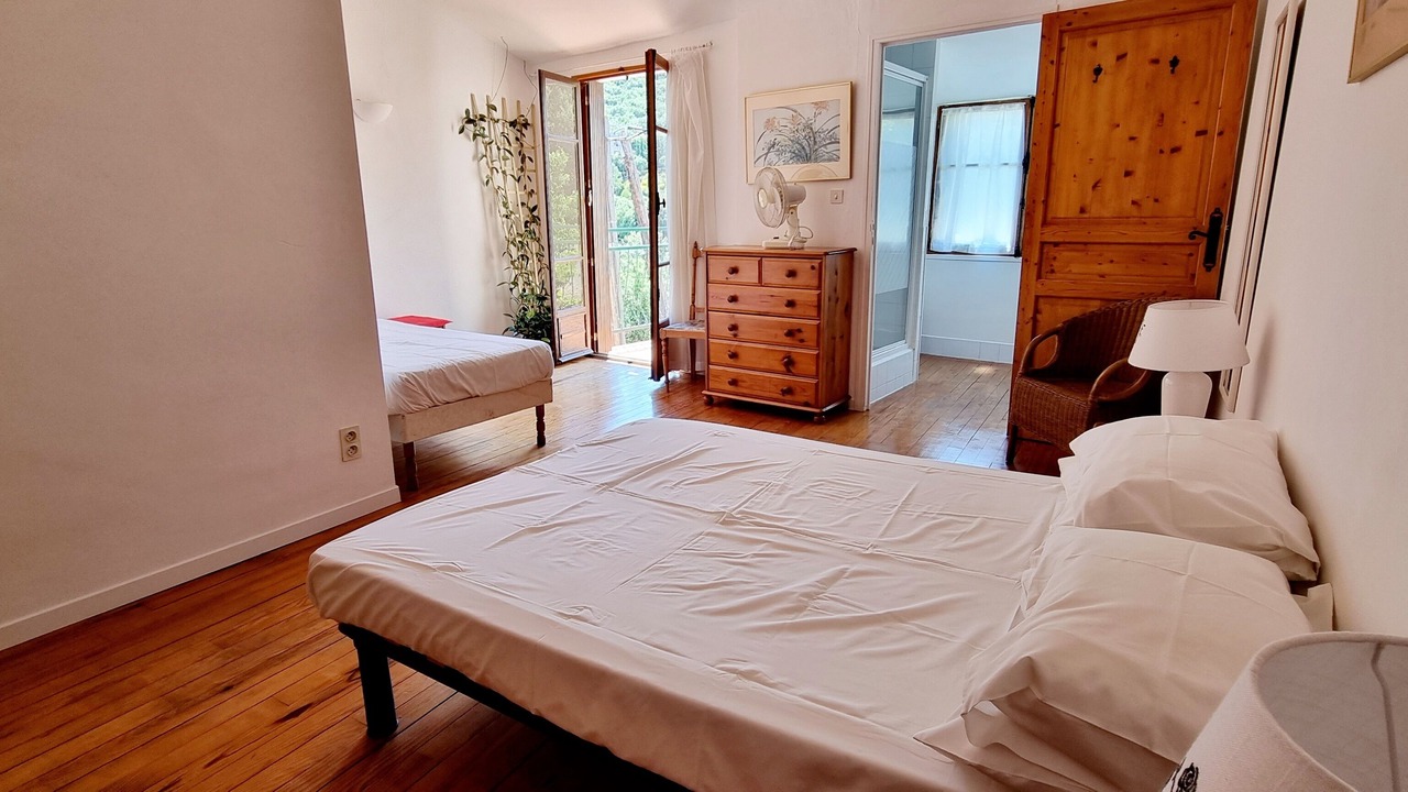 Photo of Bedroom in Caixas