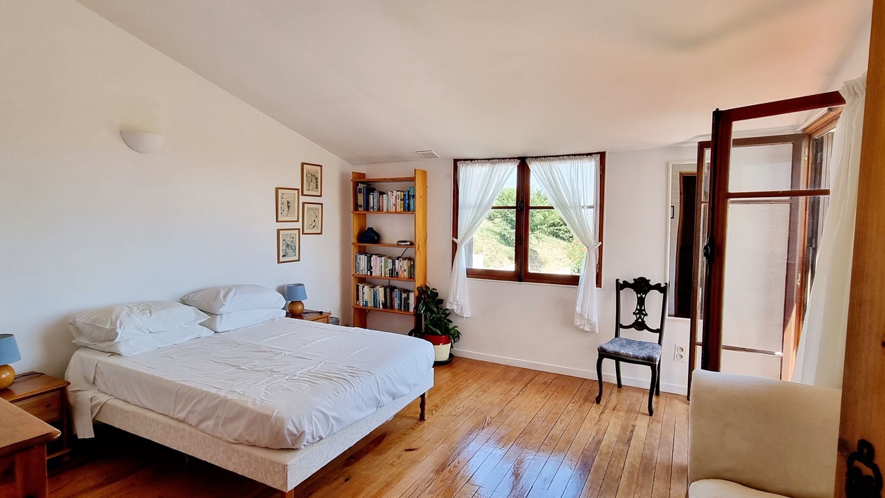 Photo of Bedroom in Caixas