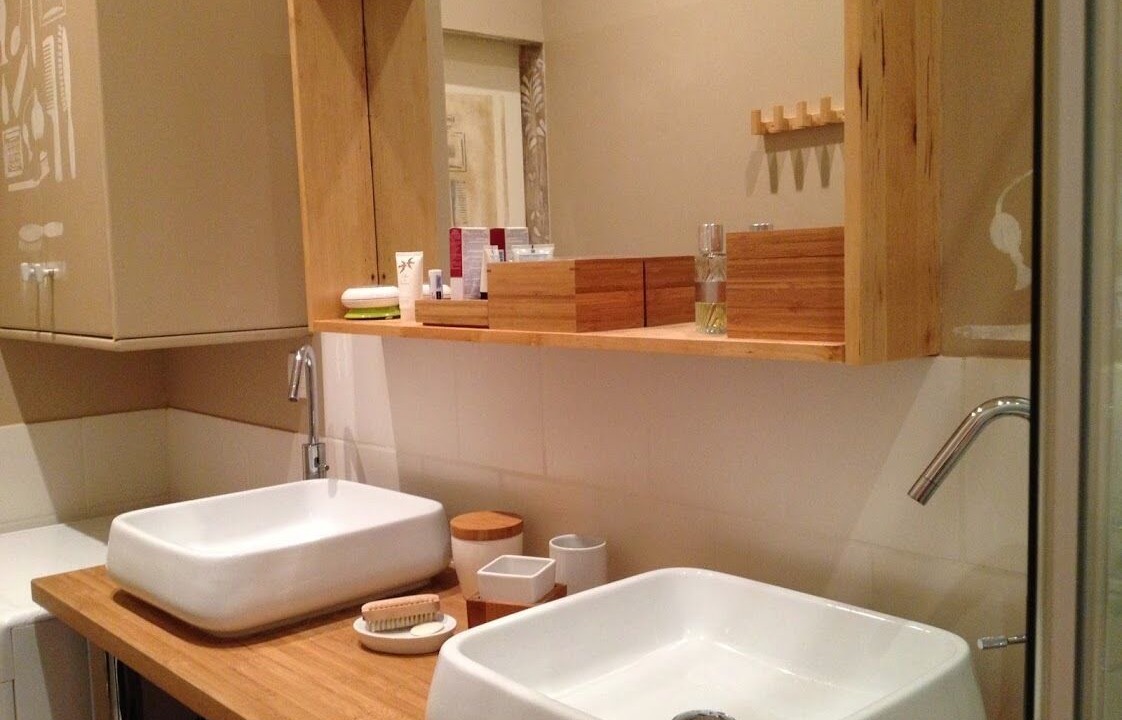 Photo of Bathroom in Carmes