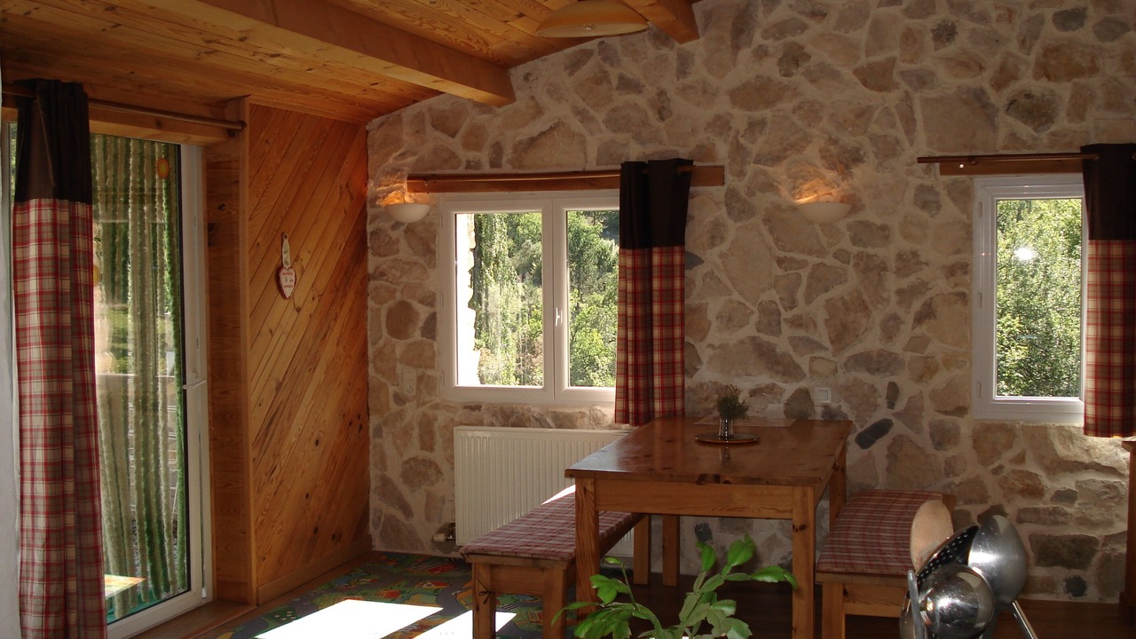 Photo of Others in Chateauneuf-Miravail