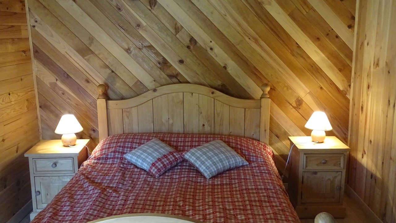 Photo of Bedroom in Chateauneuf-Miravail